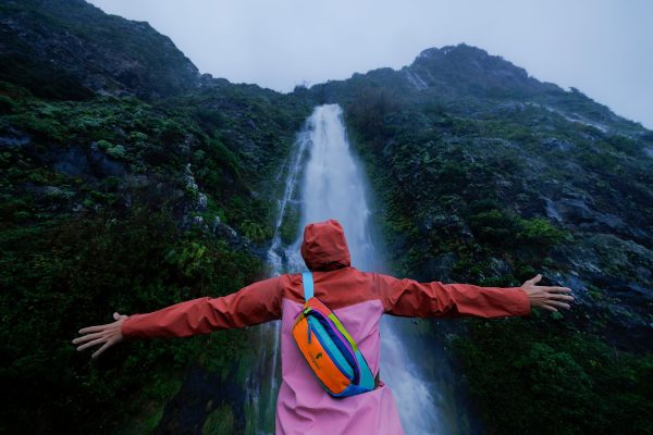 Impermeo 3L Hooded Shell Jacket - Women's